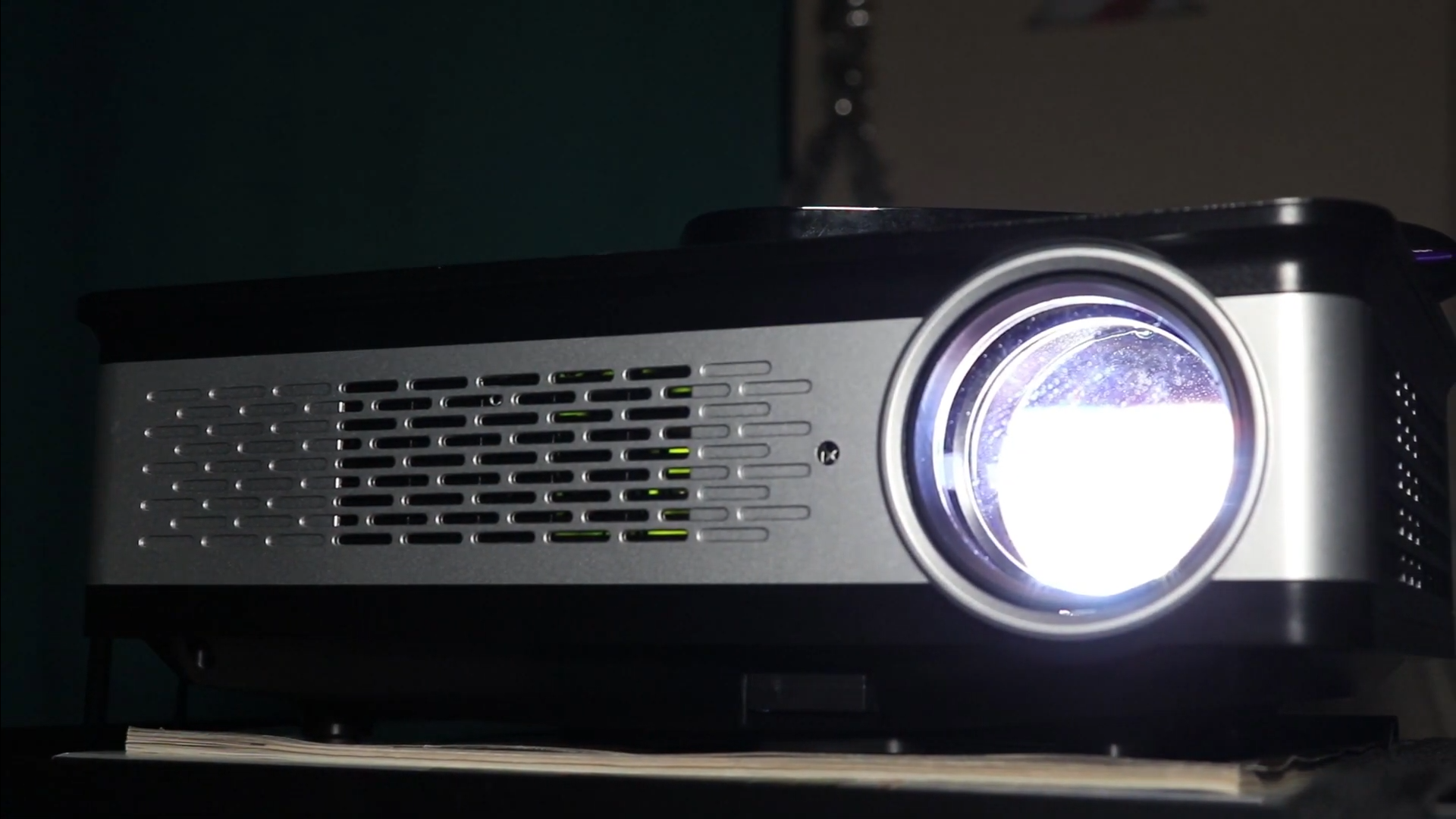 How Many Amps Does a Projector Use? ProjectorProfy