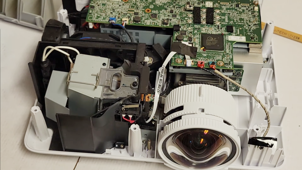 How To Put Projector Lens Back Together