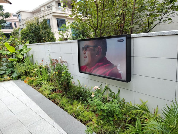 Advantages and Disadvantages of Outdoor TVs