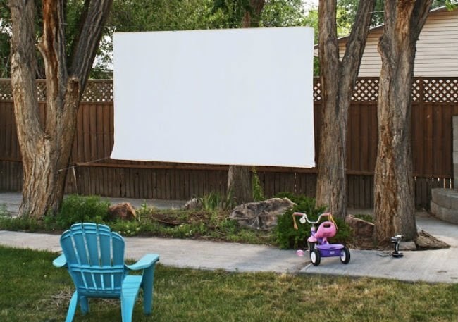 How to Make Your Own Projector Screen